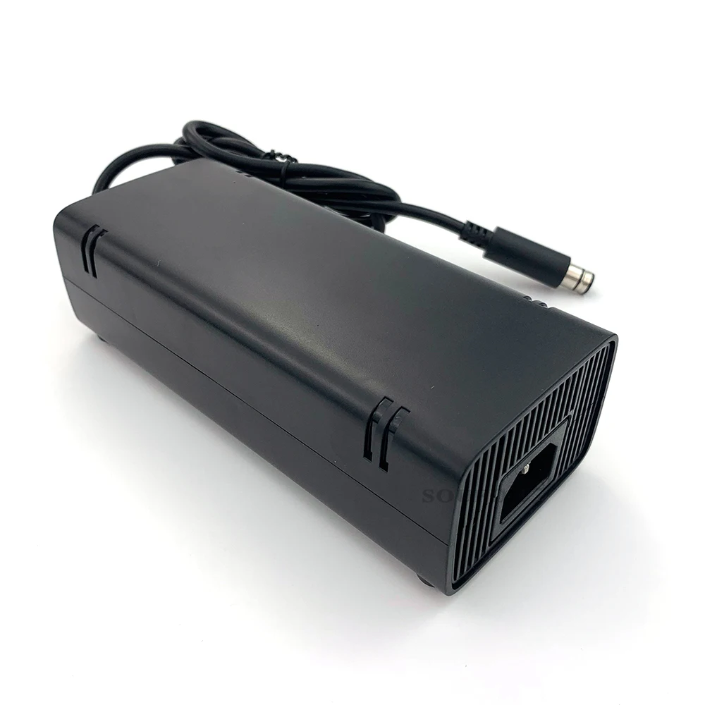 Adaptateur secteur 12V prise U - Travel Accessories Uk avis et prix