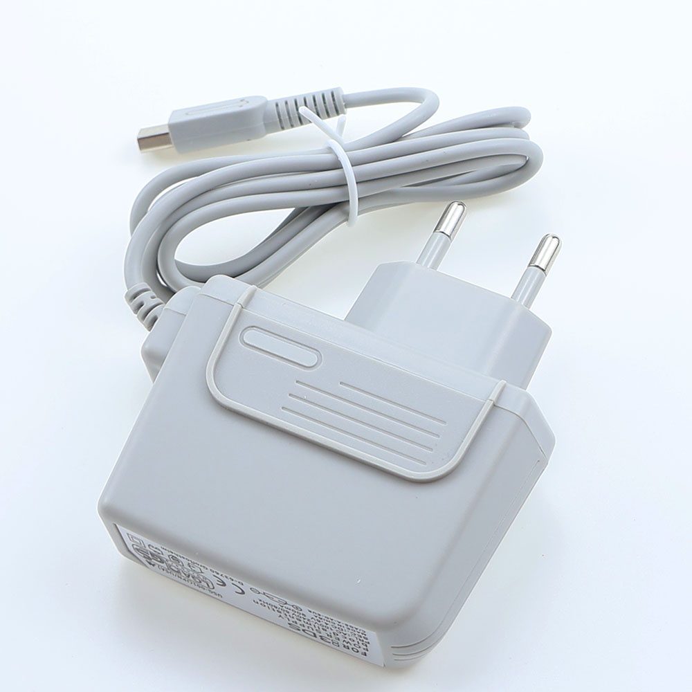 NOUVEAU Adaptateur secteur mur - Travel Accessories Uk avis et prix
